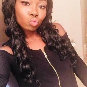 Meet your Posher, Kiera